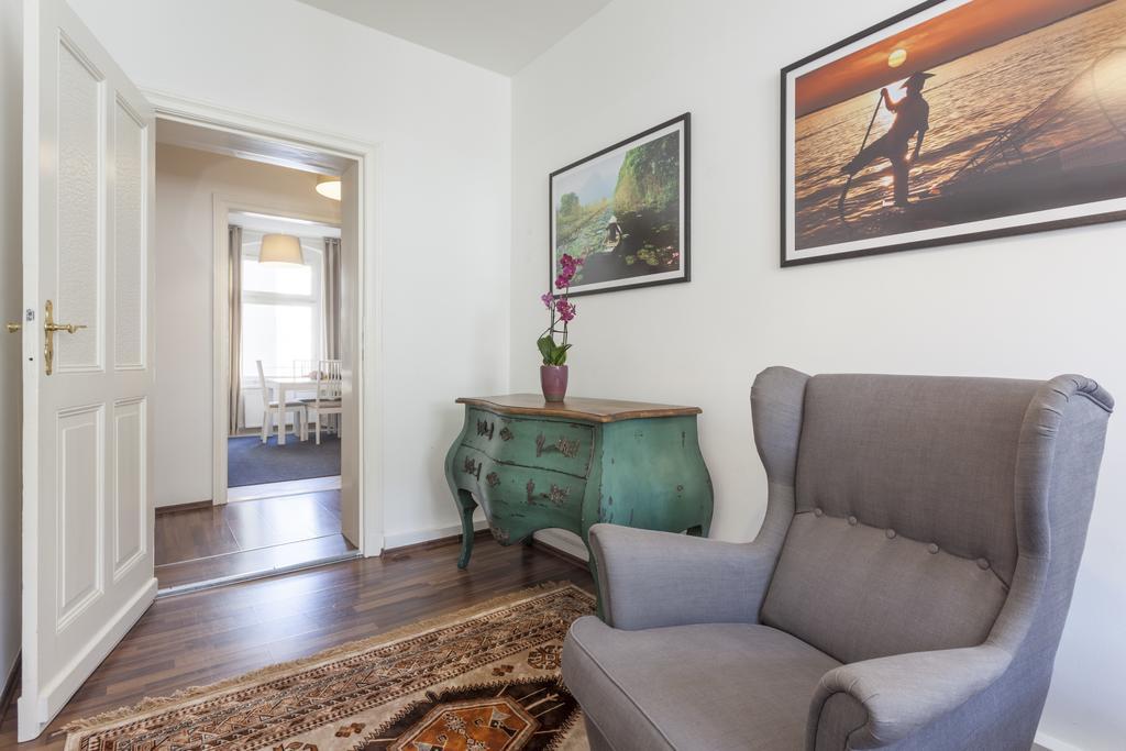 The Rheinsberger - Cosy 2br One Living Up To 6 Appartamento Berlino