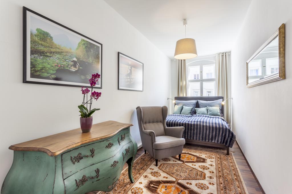 The Rheinsberger - Cosy 2br One Living Up To 6 Appartamento