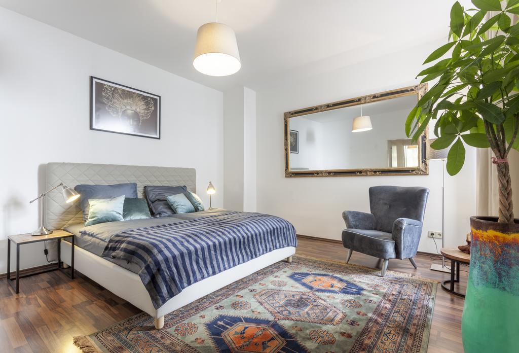 Appartamento The Rheinsberger - Cosy 2br One Living Up To 6 Berlino