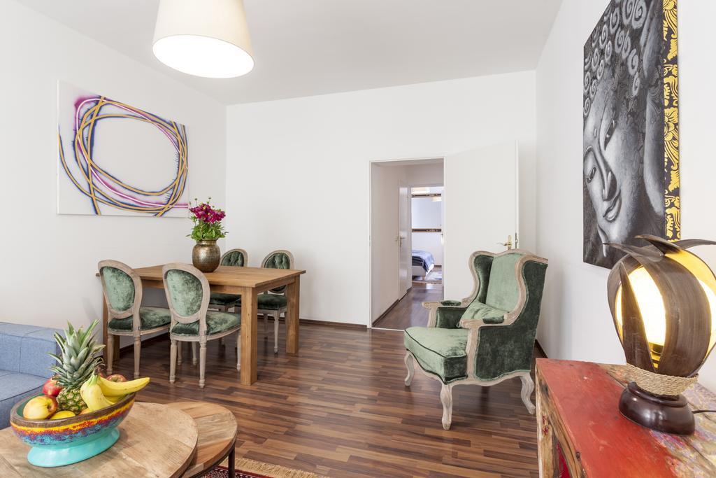 Appartamento The Rheinsberger - Cosy 2br One Living Up To 6 Berlino